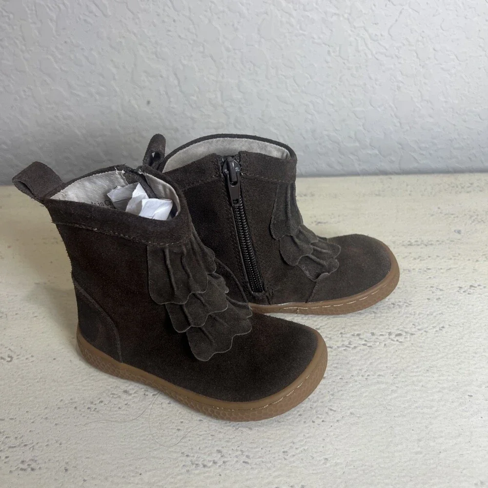 Livie & Luca Pepper Mocha Classic Boots Suede Leather Layered Booties Size 6